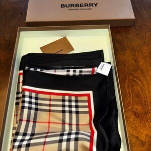 Burberry Silk Twill Cape